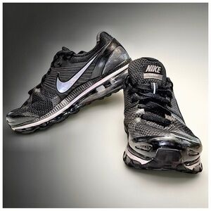 Nike Air Max+ Flywire Running Sneakers | Black & Silver | Women’s